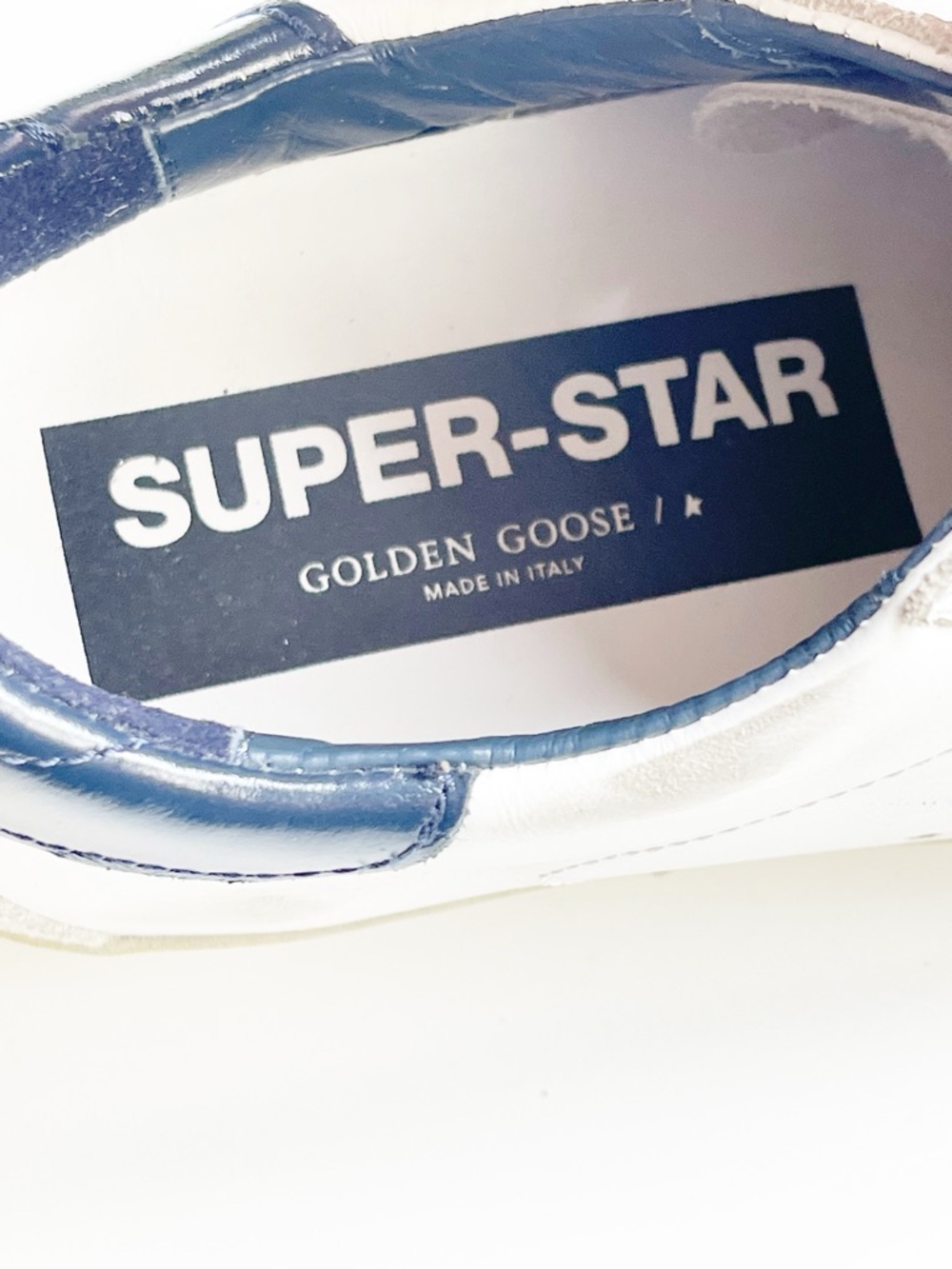 Golden Goose Superstar White Leather Sneaker with Grey Star - Picture 15 of 15